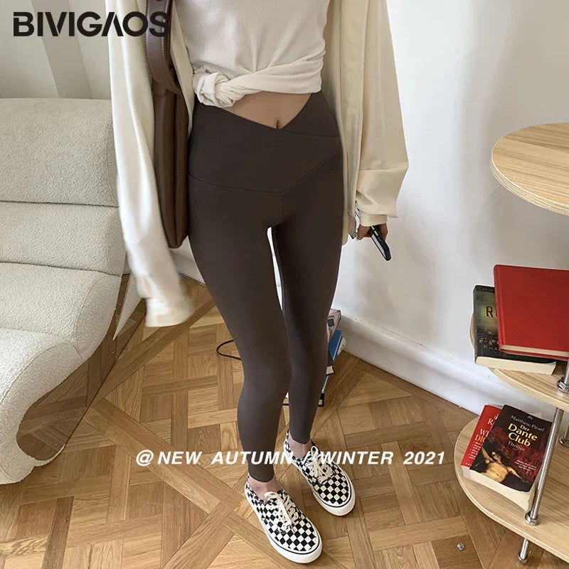 V-Lift Sharkskin High-Waist Leggings