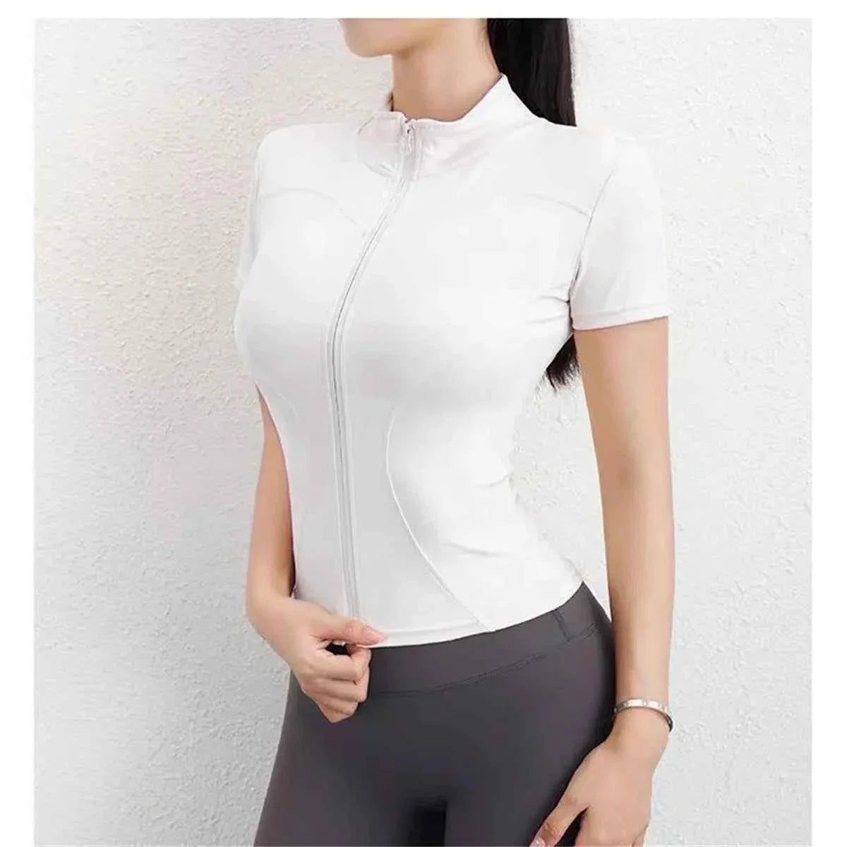 ChicZip Women's Slim Sport Jacket