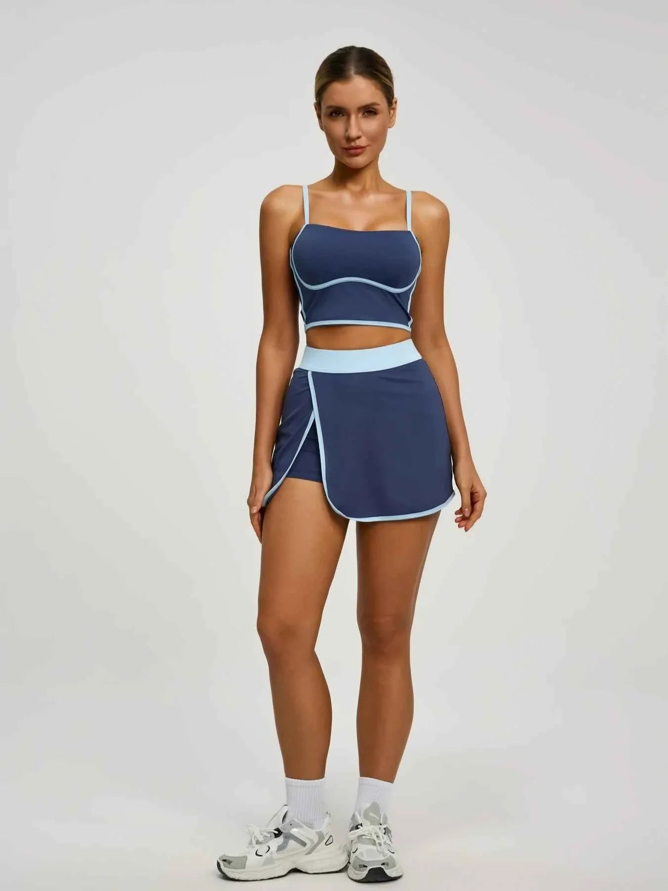 Women's Sports Set: Padded Crop Top & Pocket Skort