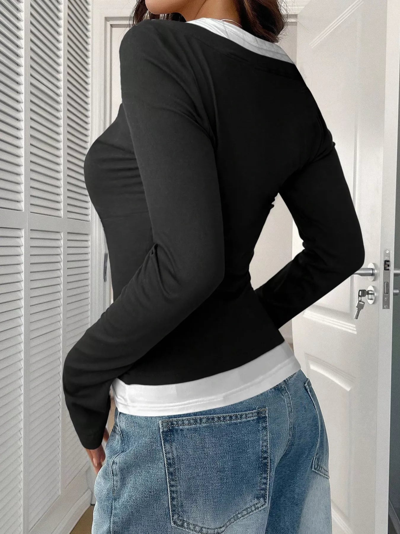 Scoop Neck Fake Two-Piece T-Shirt