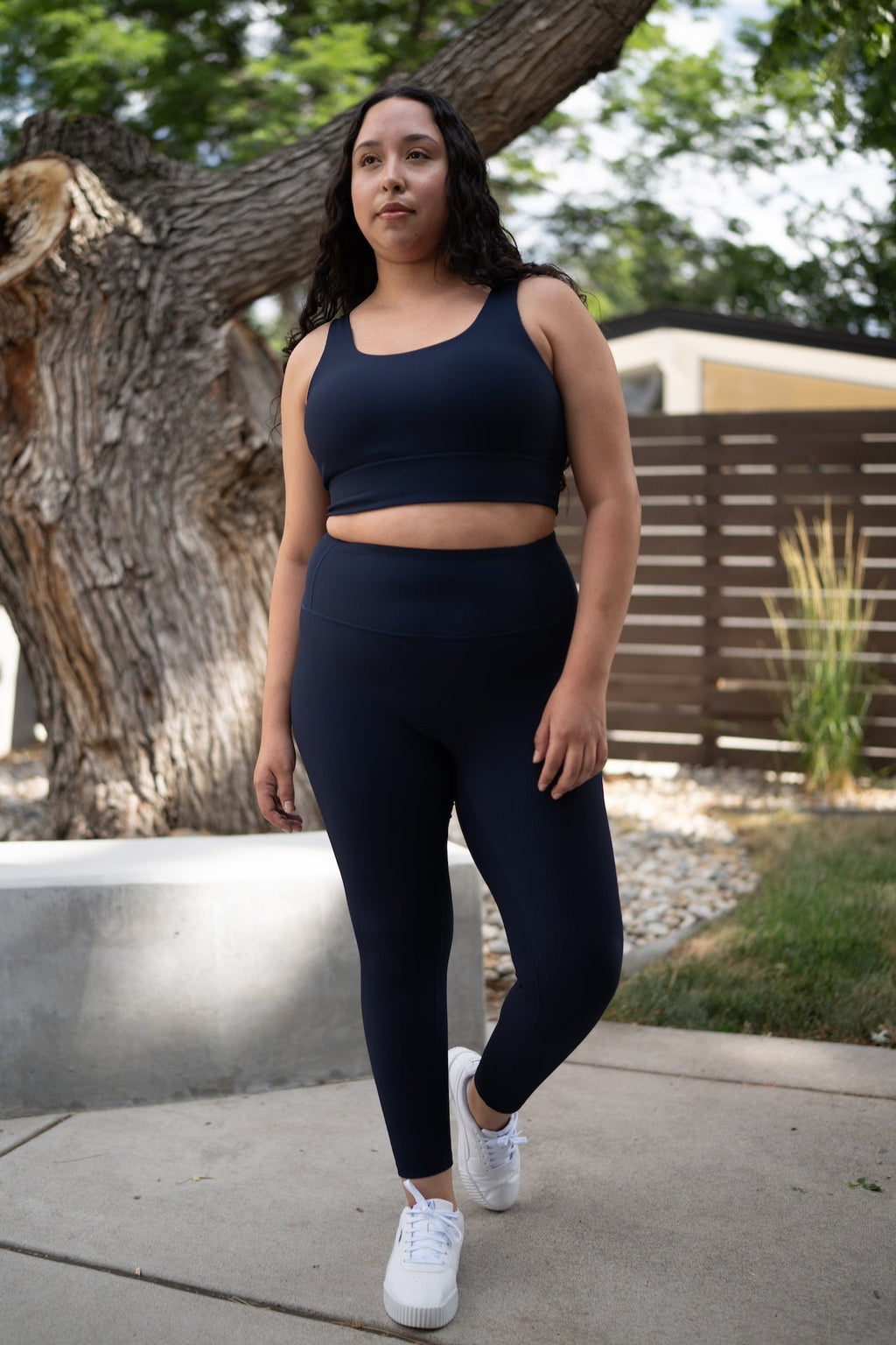 The DYNAMIC Devoted LITE Legging